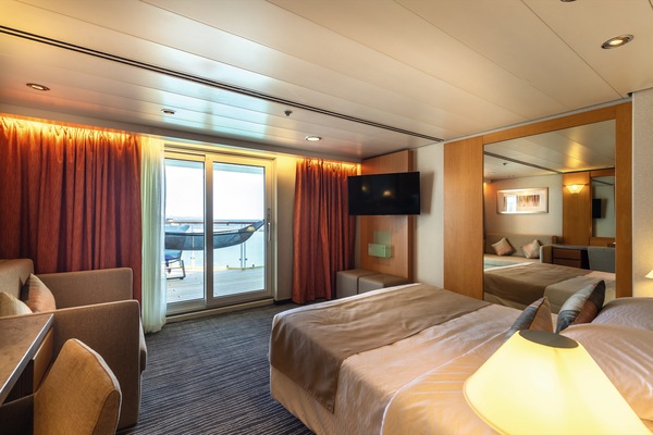 Marella Cruises Marella Explorer Junior Suite ©Cezare White 1.jpg